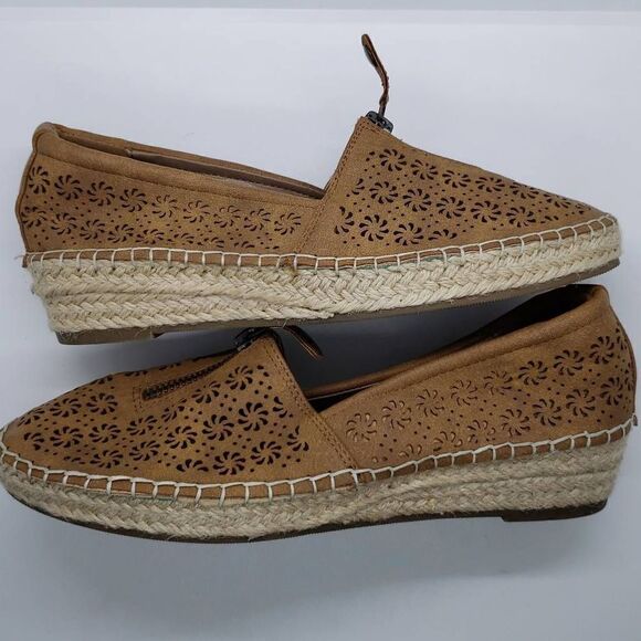 Easy Street Zenon Womens Espadrille Slip On Sneakers Size 8 - Picture 2 of 8